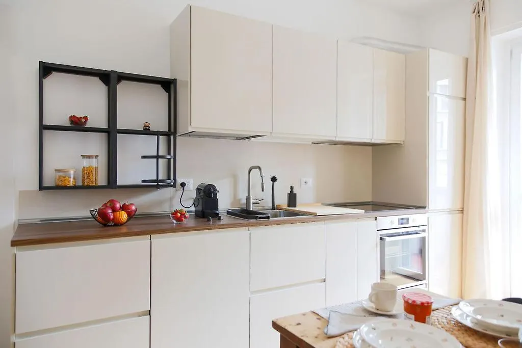 The Best Rent - Cozy One-Bedroom Apartment In Porta Romana Area Milán