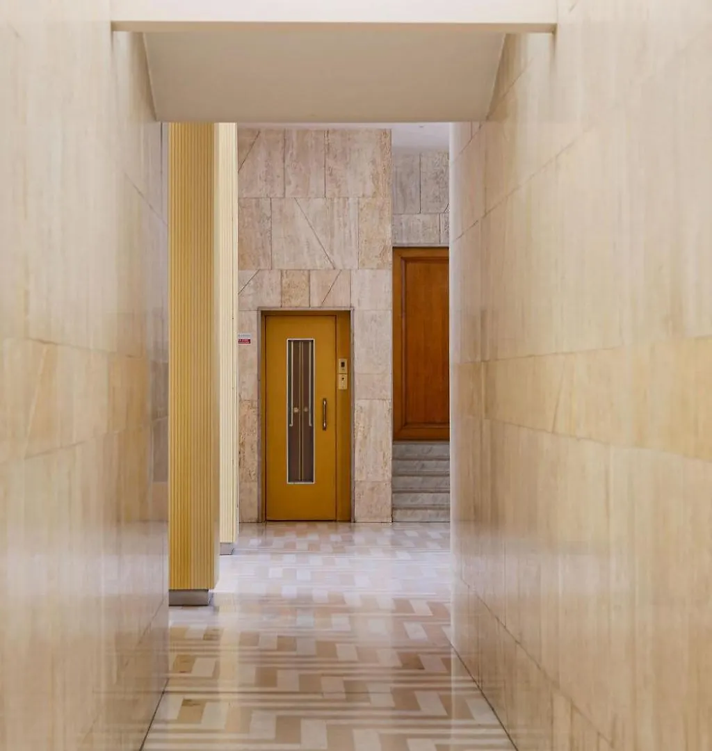 The Best Rent - Cozy One-Bedroom Apartment In Porta Romana Area Milán