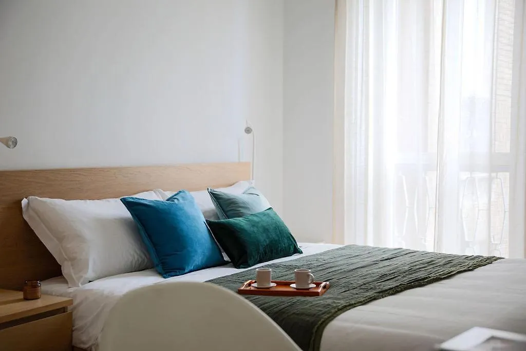 The Best Rent - Cozy One-Bedroom Apartment In Porta Romana Area Milan Italy